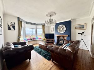 Photo 9- click for photo gallery